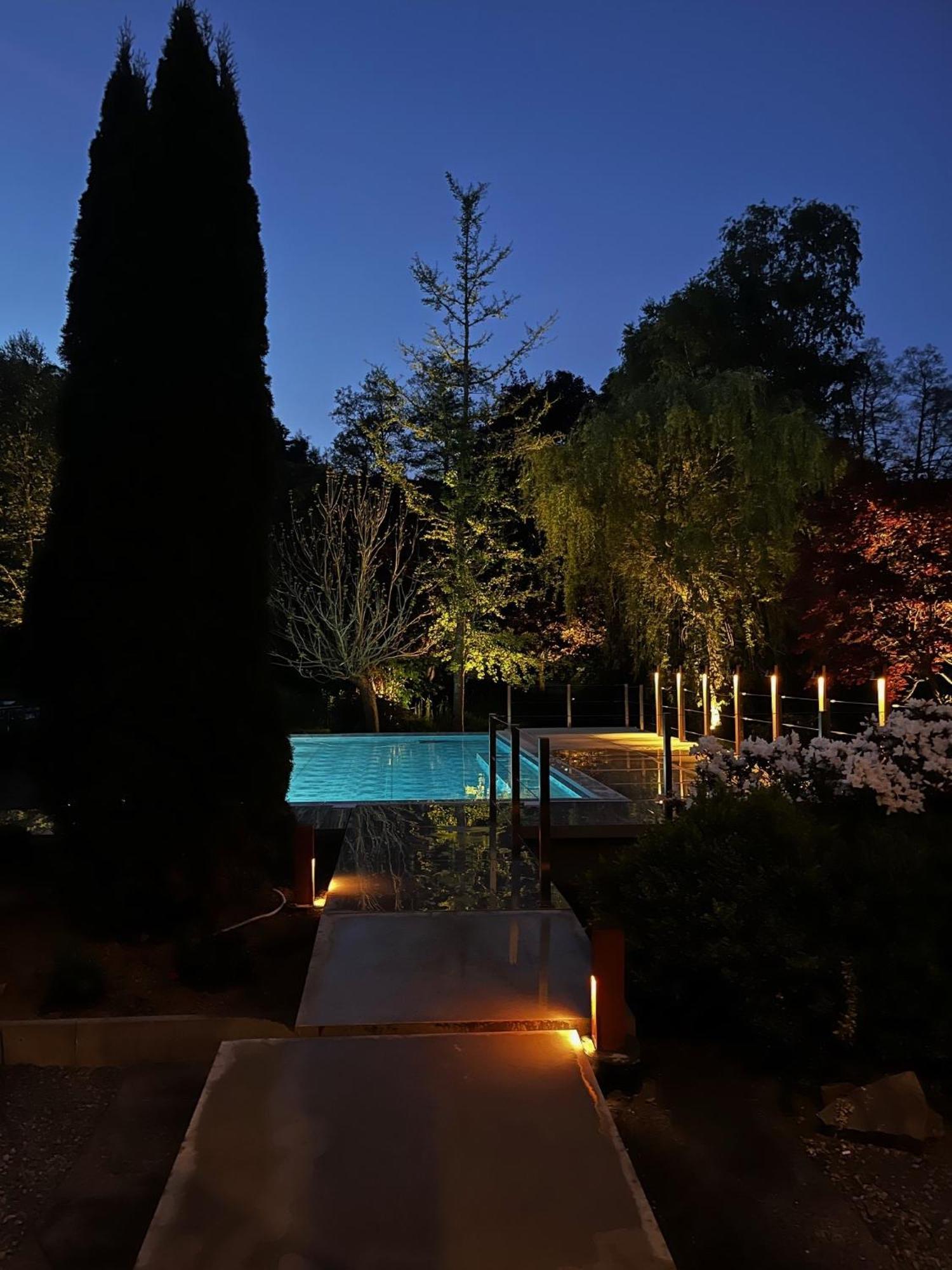 Hostellerie La Claire Fontaine, Logis Hotels & Spa ラ・ロシュ・アン・アルデンヌ エクステリア 写真
